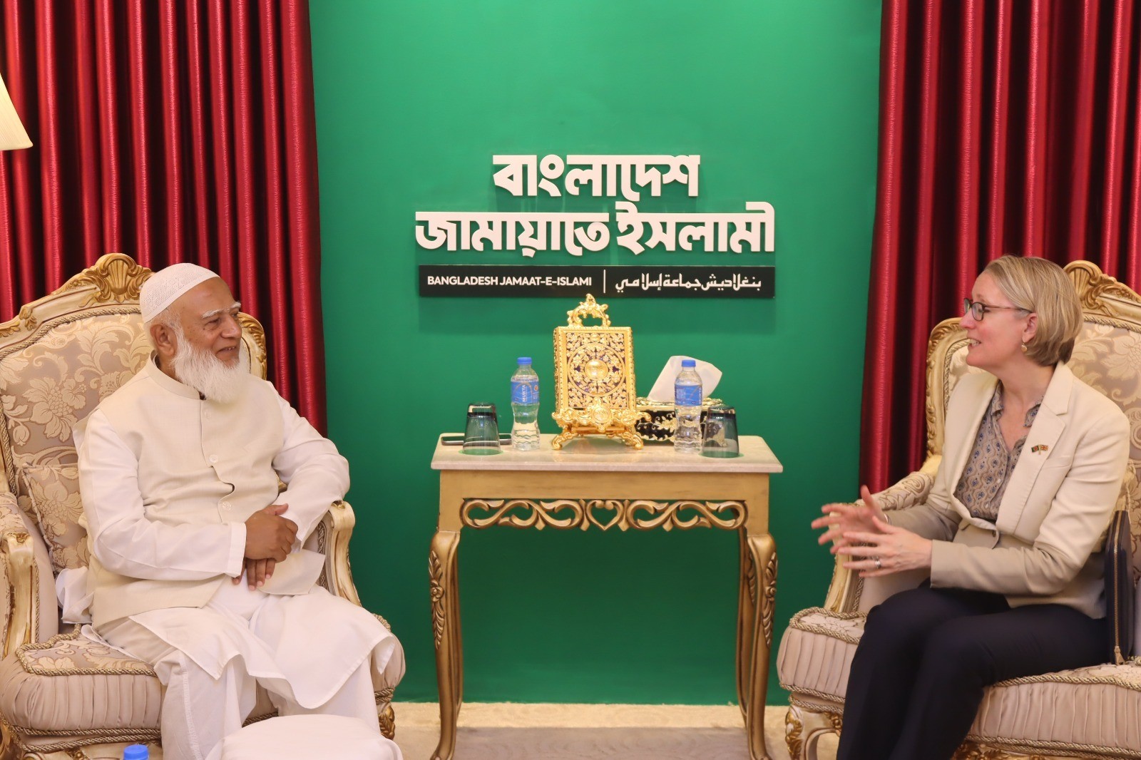 আমীরে জামায়াতের সঙ্গে বৃটিশ হাইকমিশনারের সৌজন্য সাক্ষাৎ